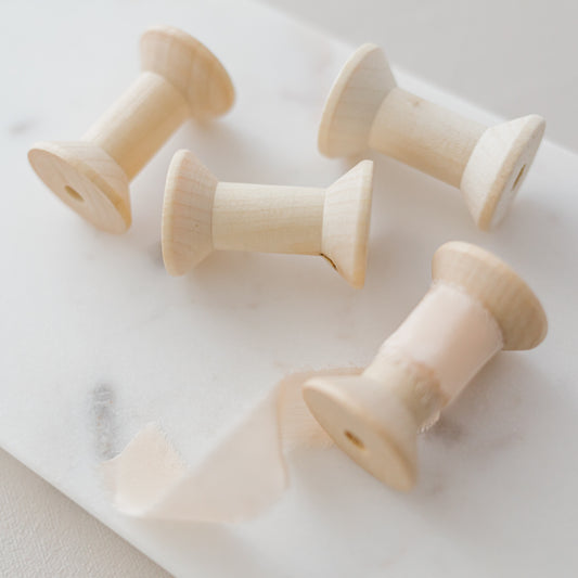 5 Wooden Spools